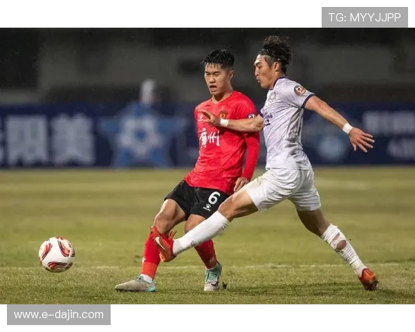 广州足球队在邀请赛中的强势表现与未来发展潜力分析 广州足球队在邀请赛中的强势表现与未来发展潜力分析